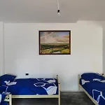 Stone House Hostel Elbasan